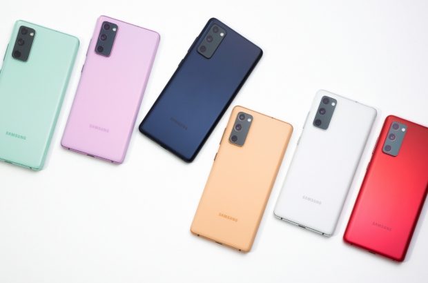 2. Galaxy S20 FE_Colors (2)
