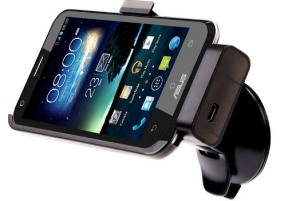 ASUS-Padfone-2-carkit