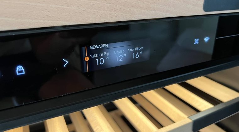 ATAG review display 5