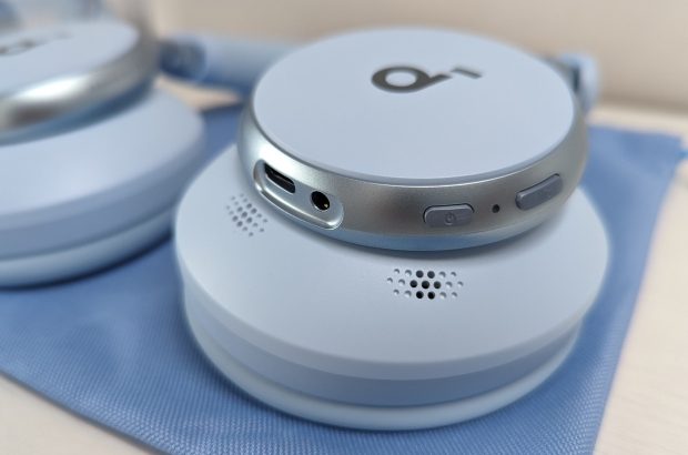 Anker Soundcore Space One