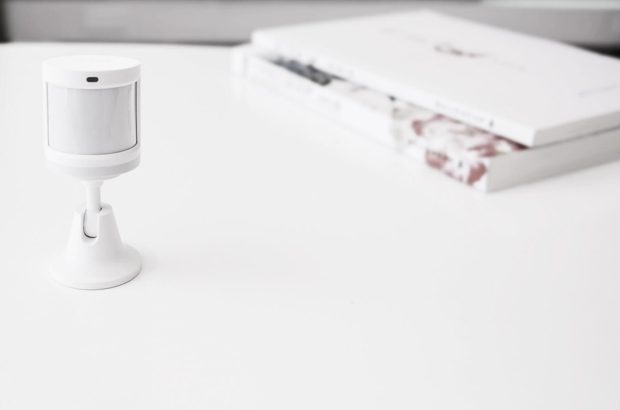 Aqara Curtain Driver E1 en Motion Sensor P1