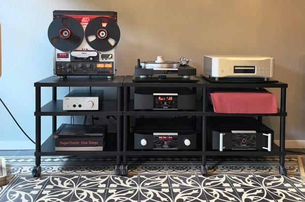 Audel Magika_Plus_JW_1