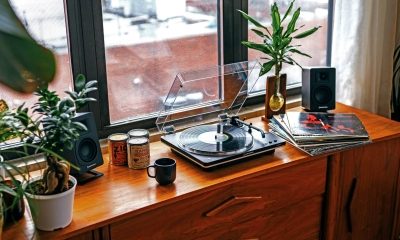 Audio-Technica kondigt AT-LP70xBT draaitafel aan 1