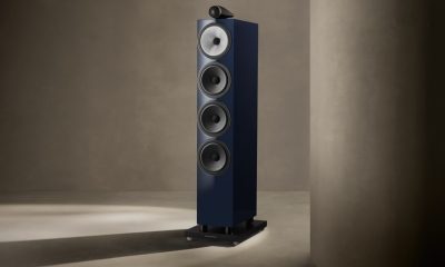 B&W – 702 S3 Signature Midnight Blue Metallic Beauty 2