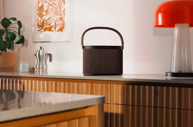 Bang Olufsen Beosound A5 1