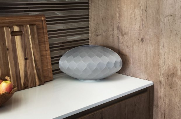 Bowers-Wilkins-Formation-Wedge-2