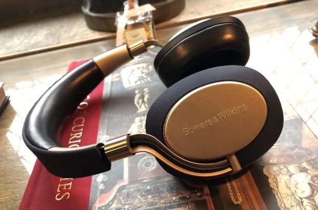 Bowers-Wilkins-PX