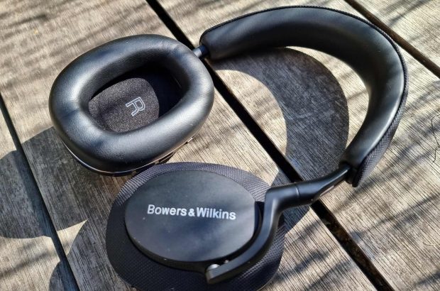 Bowers Wilkins PX7 S2 2