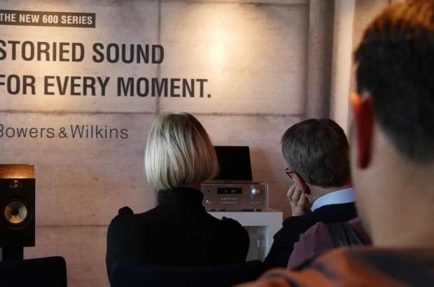 Bowers & Wilkins 606