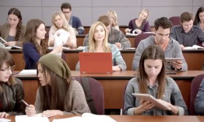 Commercial-Microsoft-Yoga-iPad
