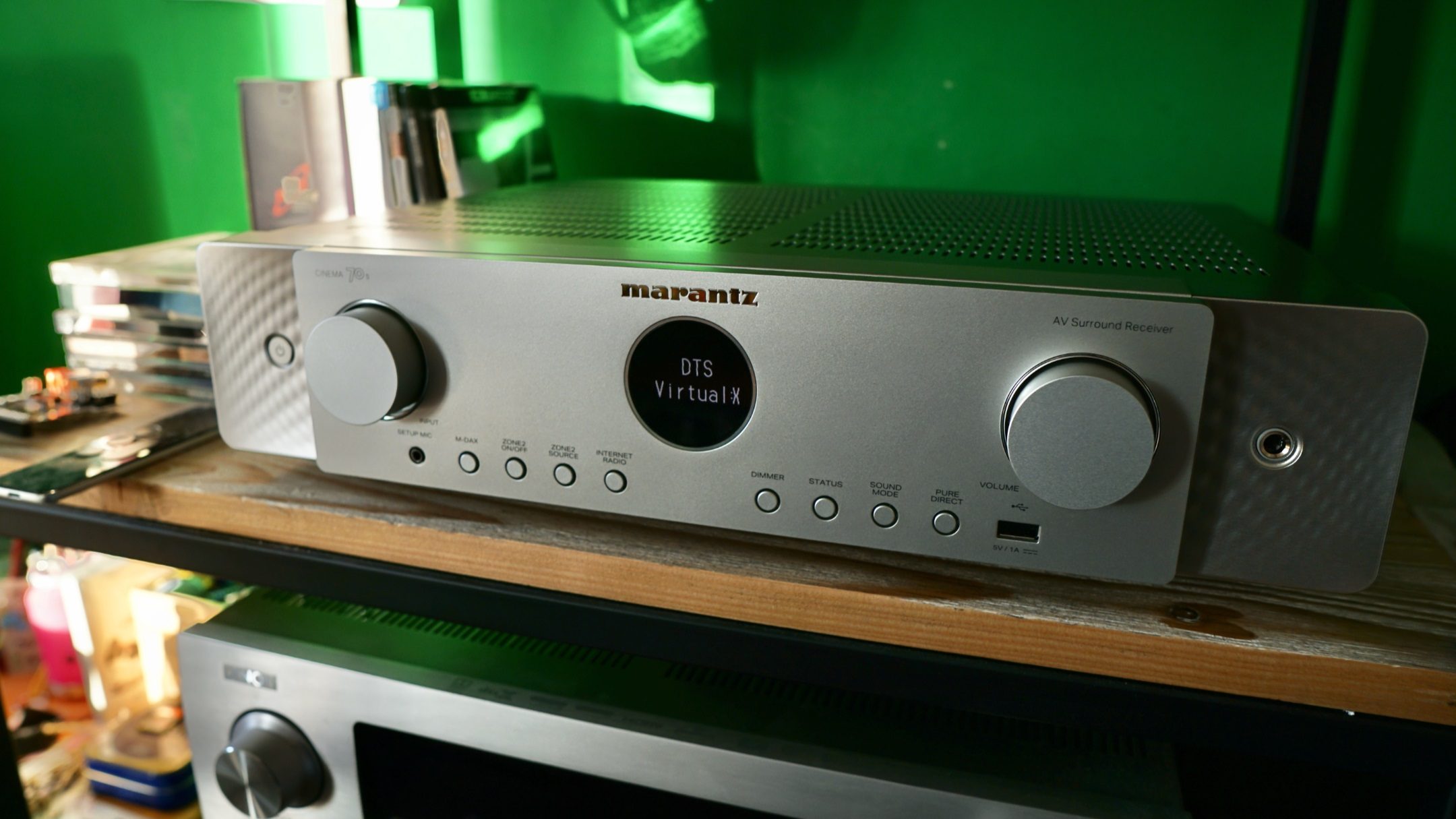 Review: Marantz Cinema 70s - Slank en in het nieuw | FWD