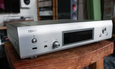 Denon DNP-2000NE front