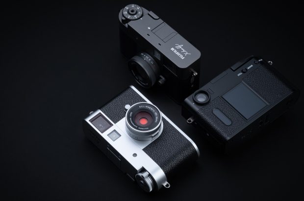 Fujifilm X half