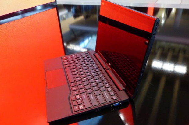 Fujitsu Stylistic Q704