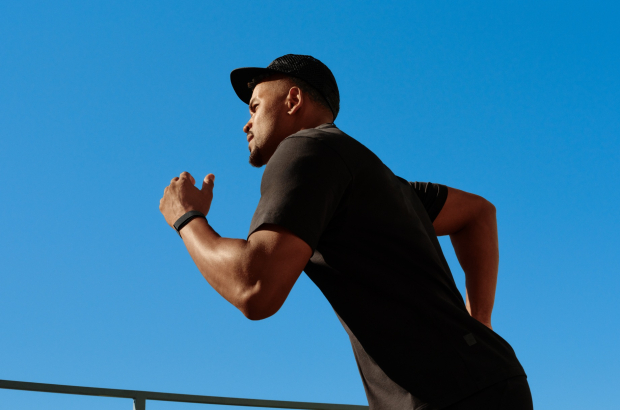 Google Fitbit Air-2