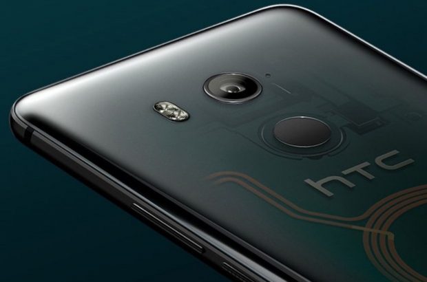 HTC U11+