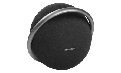Harman Kardon Onyx 7 speakers
