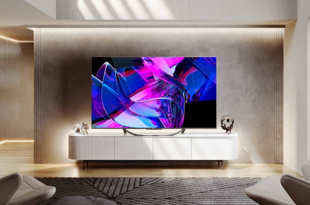 Hisense-65U79KQ-Lifestyle