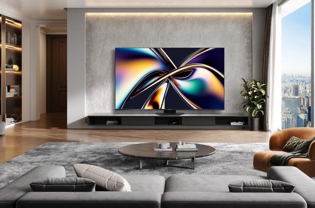 Hisense-65U8Q-lifestyle