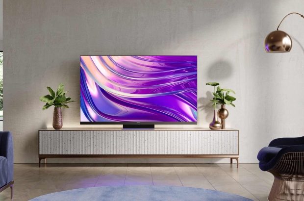 Hisense_55U8HQ-lifestyle