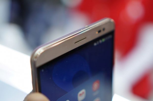 Huawei-MediaPad-X2-hands-on-2