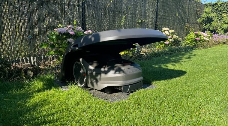 Husqvarna Automower 410XE 12