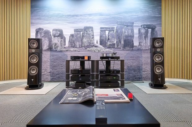 Intro_Naim_200-serie_1