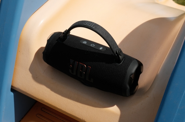 JBL Charge 6