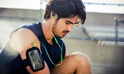 JBL-Synchros-hoofdtelefoon-sport