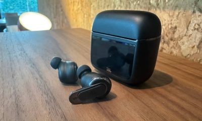 JBL Tour Pro 3 2