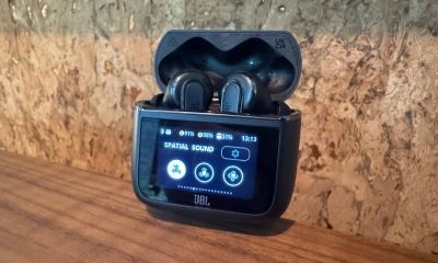 JBL Tour Pro 3 4