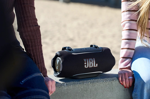 JBL Xtreme 5 lifestyle