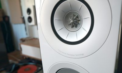 KEF R3 Meta