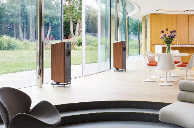 Kudos_Titan 707_Lifestyle_1