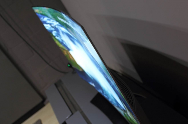 LG-OLED55C6V-review-design