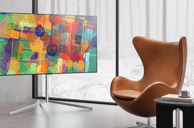 LG-OLED65G1RLA-Lifestyle