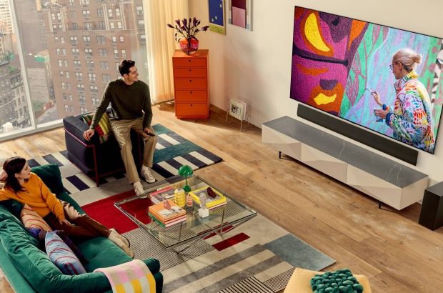 LG-OLED65G3-lifestyle