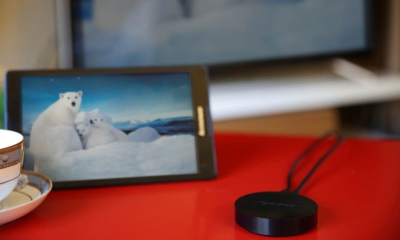Lenovo-Cast-2