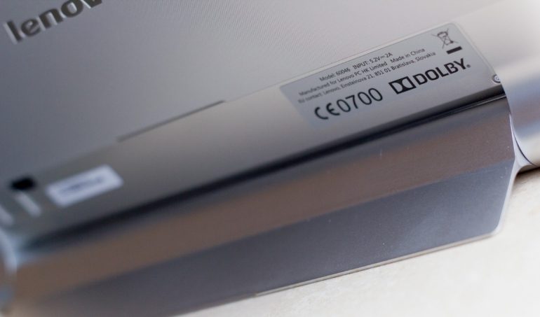 Lenovo-Yoga-Tablet-10-review-standaard