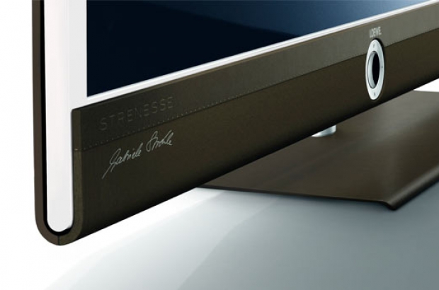 Loewe-Connect-ID-Strenesse