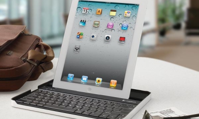 Logitech-Keyboard-Case