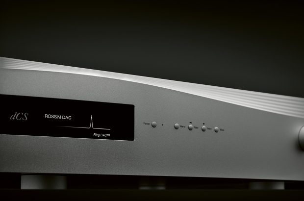 MM_dCS rossini_Apex Front UP 1