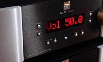 MOON_700i_v2
