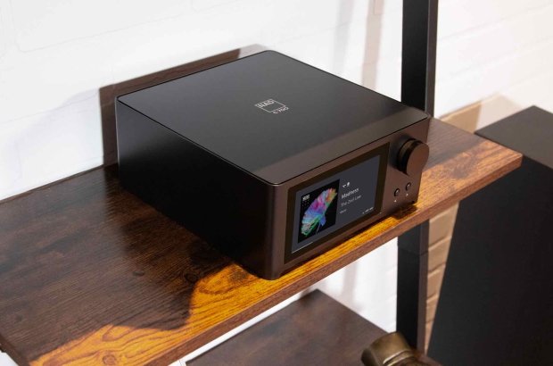 NAD C 700 1