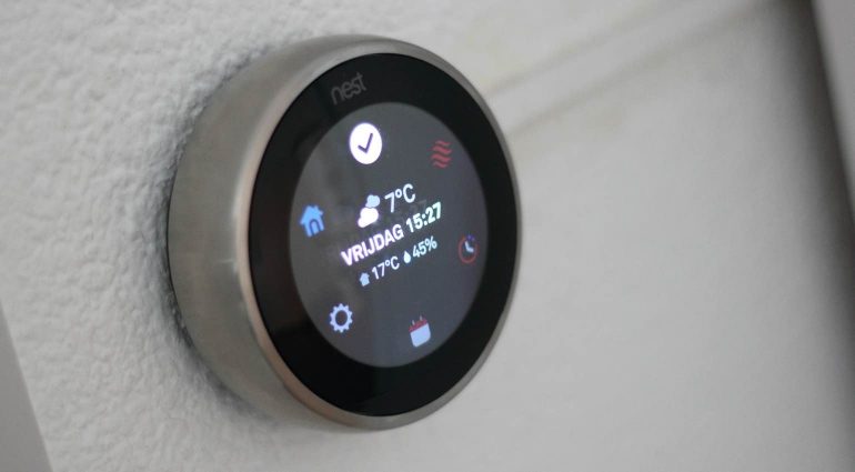 Kwestie samenzwering duif Review: Nest Thermostaat V3 | FWD