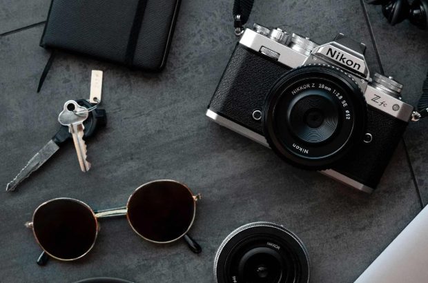 Nikon header