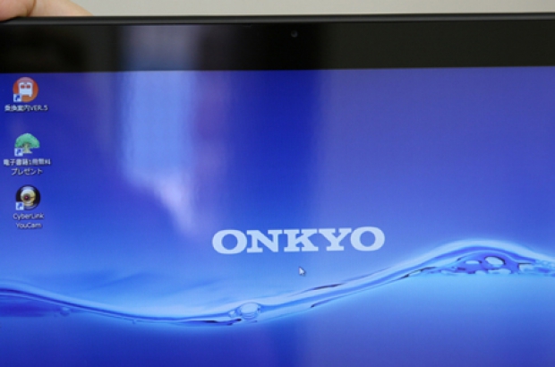 Onkyo-TW317-tablet