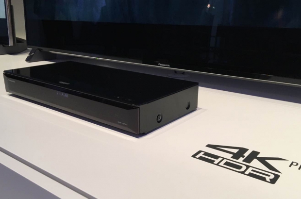 Panasonic-DMP-UB700