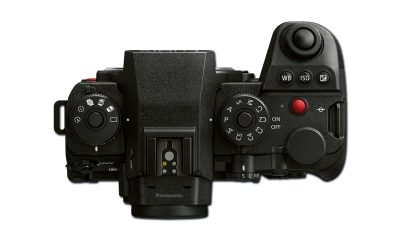 Panasonic Lumix S1RII_top_K