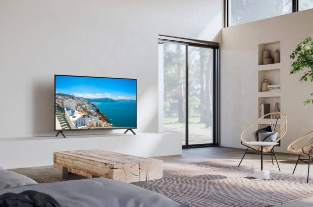 Panasonic-TX55MXW954-lifestyle
